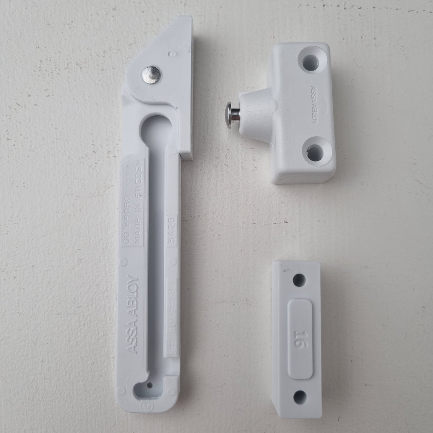 Assa 92, ventilationsbeslag