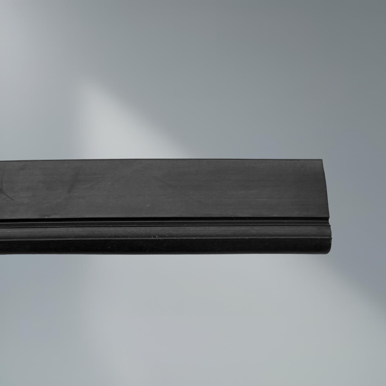 Tätlist P 8/19 Svart Epdm